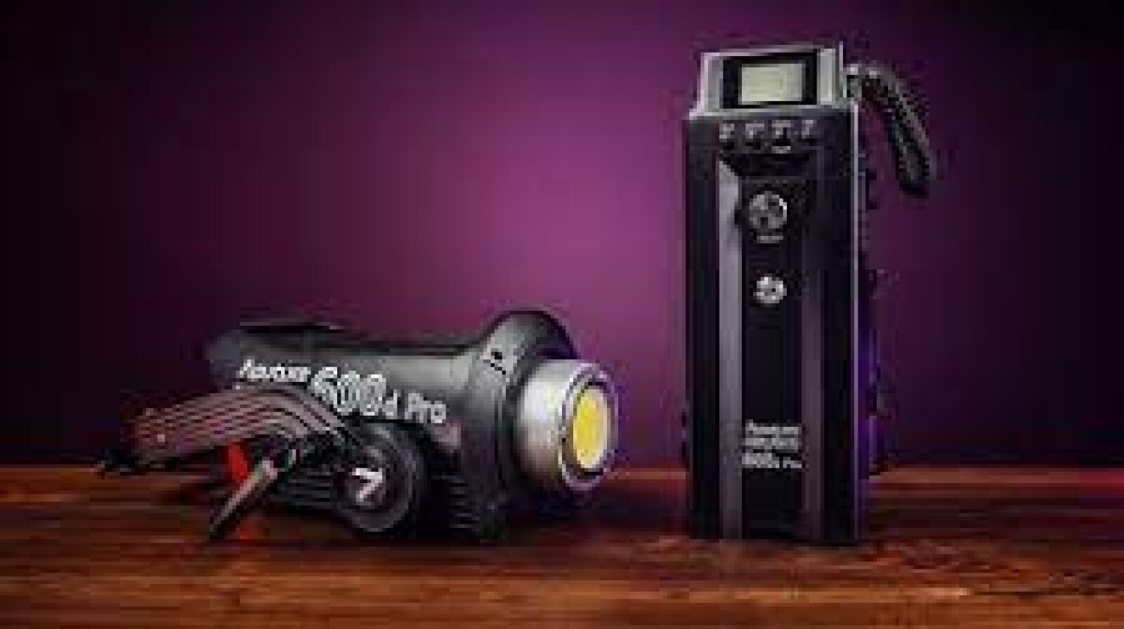 Aputure LS 600d Pro Light Storm Daylight LED Light (V-Mount) - Photo 3 sur 7