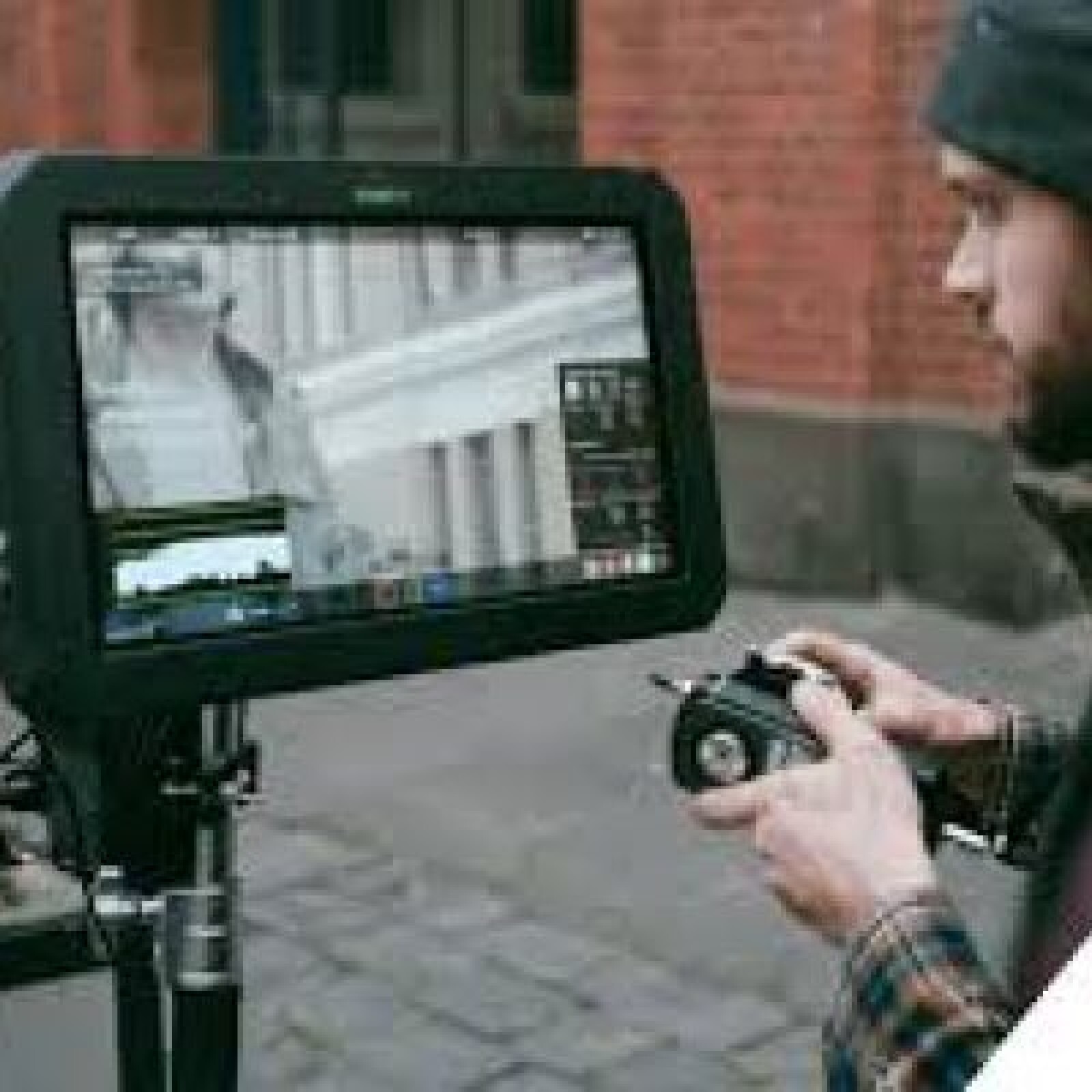 ATOMOS SUMO 19" Moniteur Enregistreur avec Soft case - Photo 1 sur 2