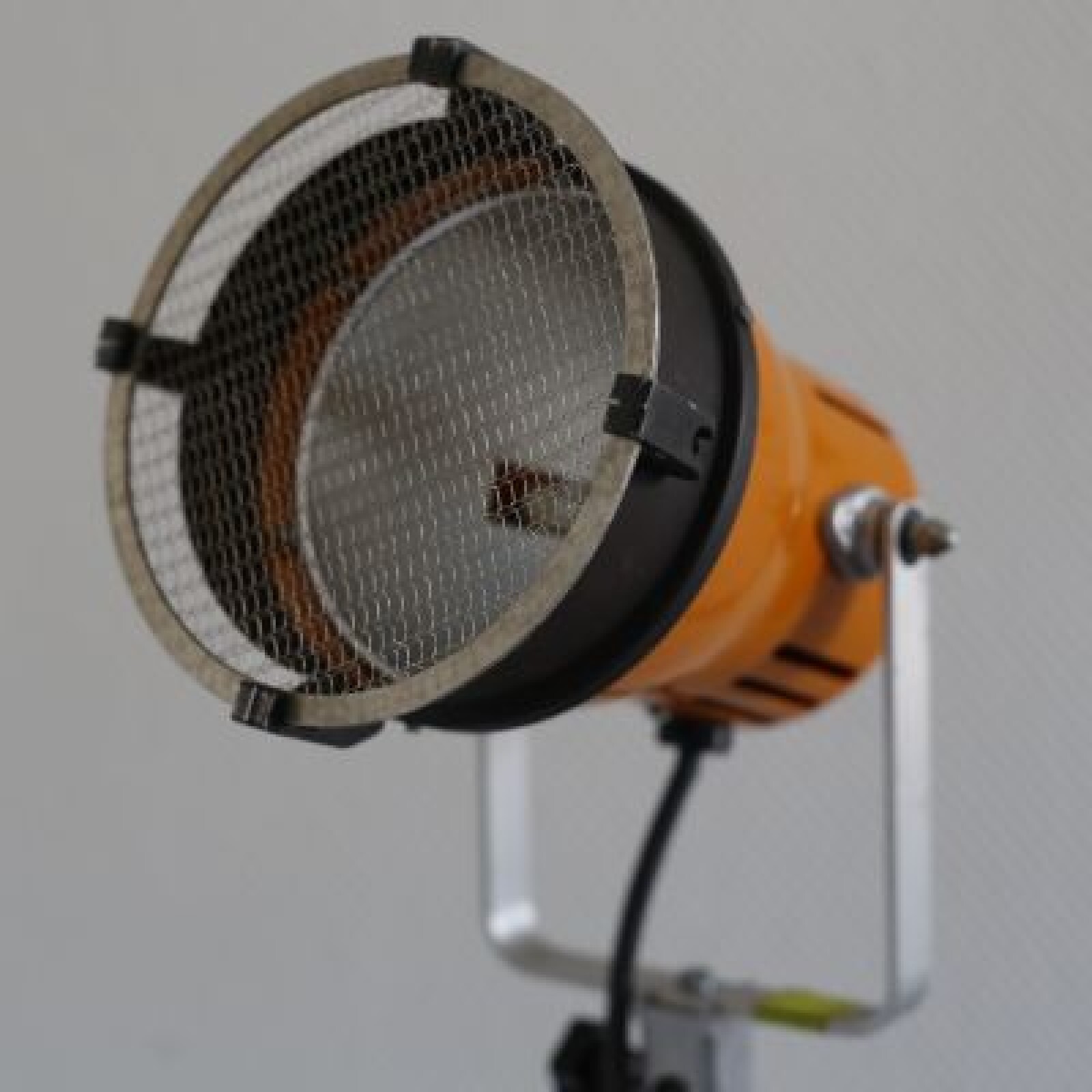 Mandarine 800W + pied - Photo 1 sur 2