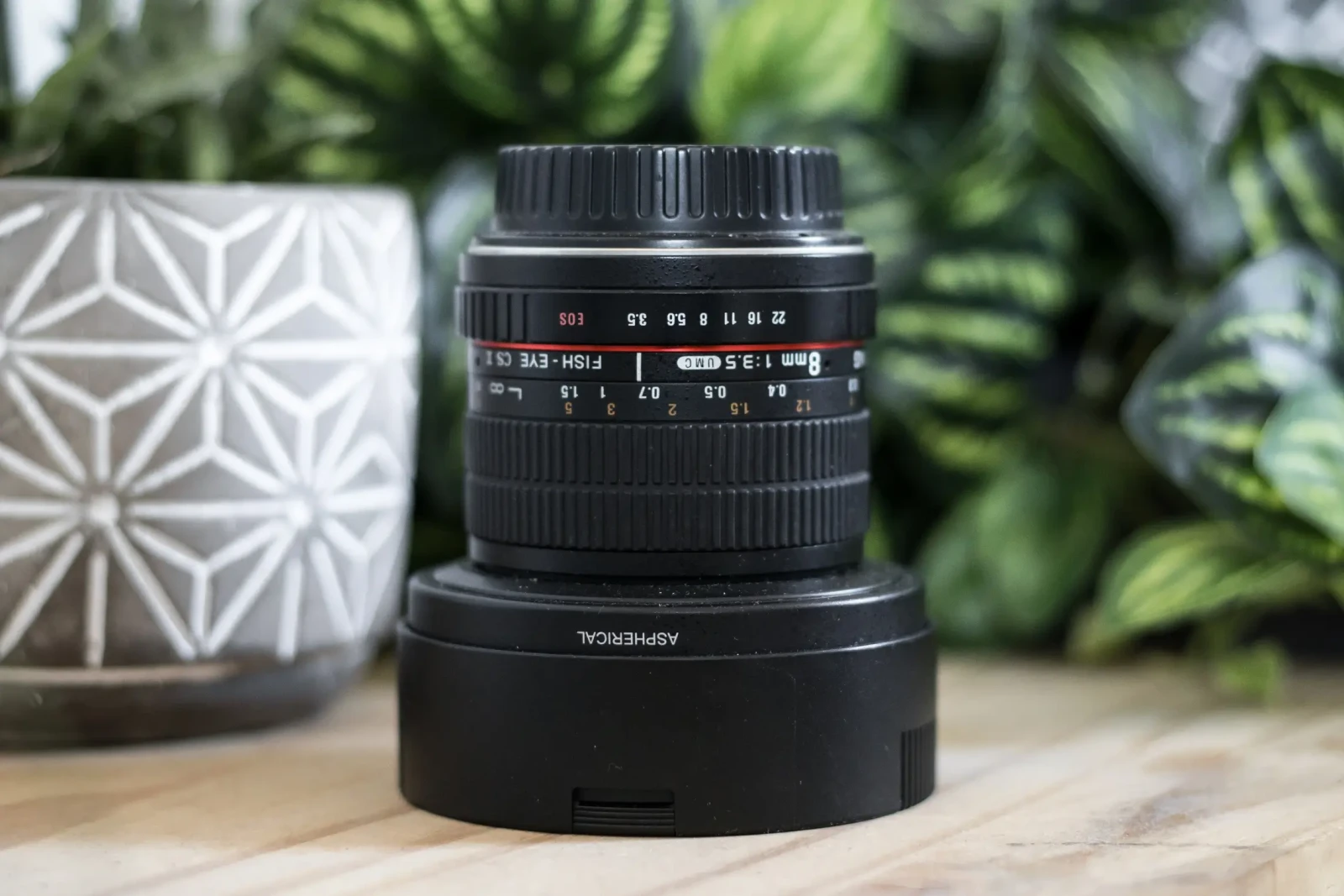 Samyang 8mm f/3.5 CS II Fisheye monture Canon - Photo 1 sur 5