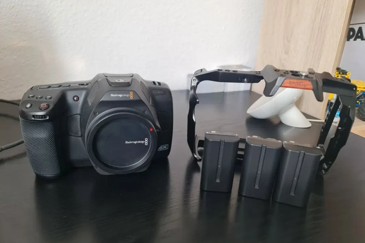 Location Blackmagic Design Pocket Cinema Camera 6k G2 (BMPCC 6k G2) - Lightyshare