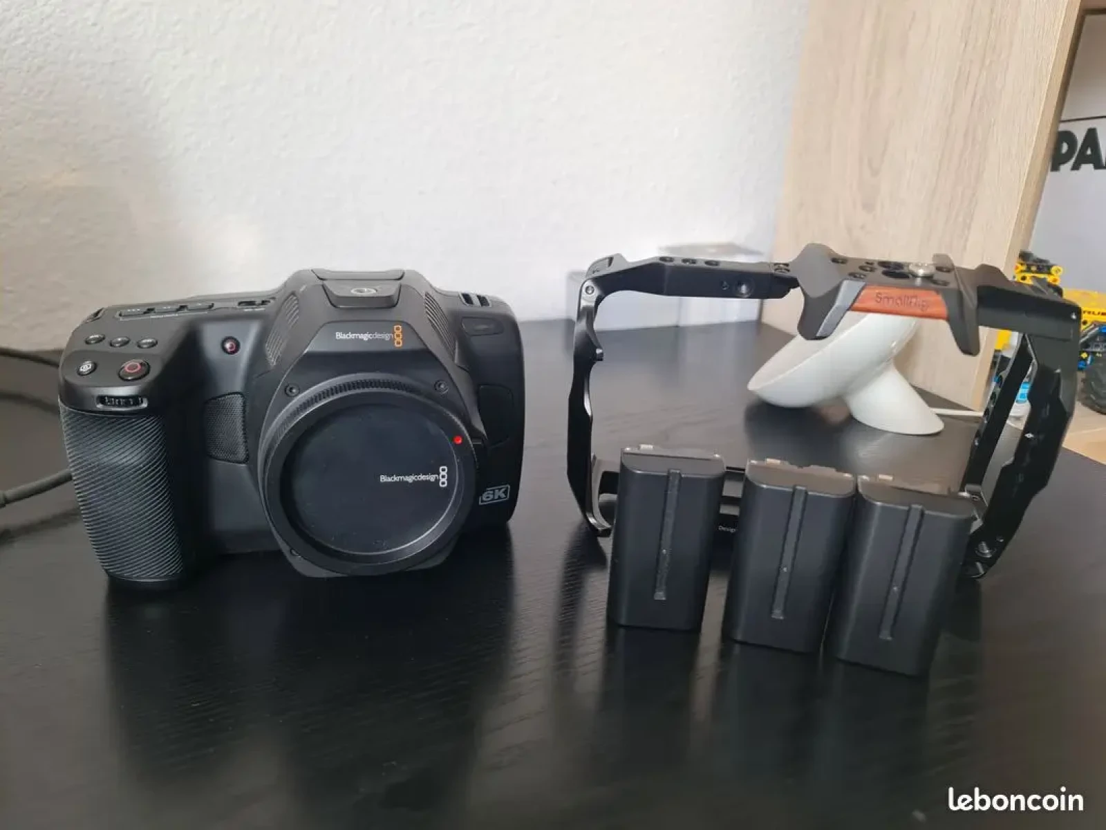 Blackmagic Design Pocket Cinema Camera 6k G2 (BMPCC 6k G2) - Photo 1 sur 2