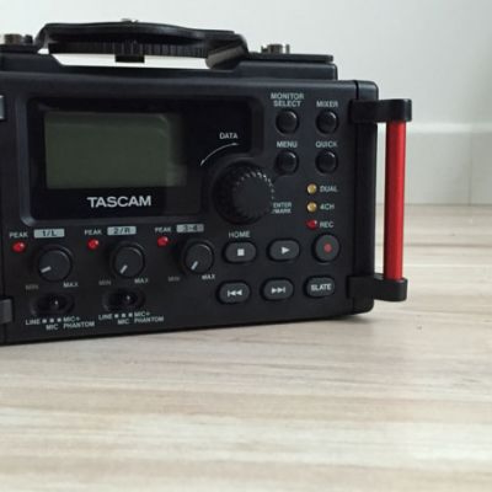 TASCAM DR-60 MKII Enregistreur 4 pistes + Carte SD - Photo 1 sur 4