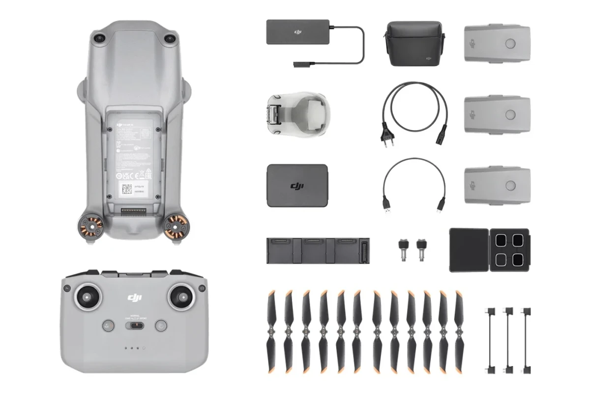 Rent DJI Air 2S Fly More Combo drone 5,4K - Lightyshare
