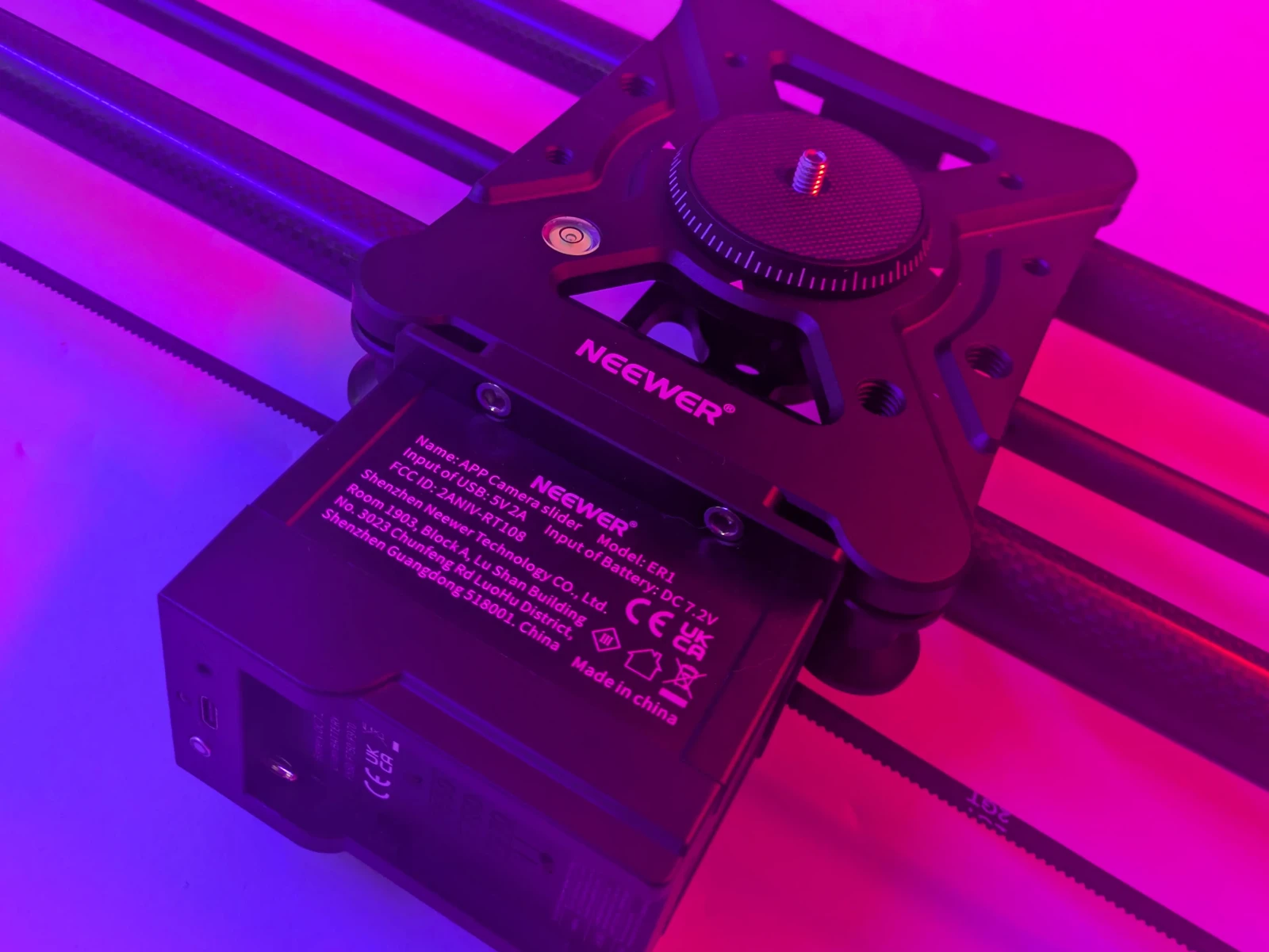 SLIDER MOTORISÉ 120CM (Neewer ER1-120) - Photo 3 sur 5