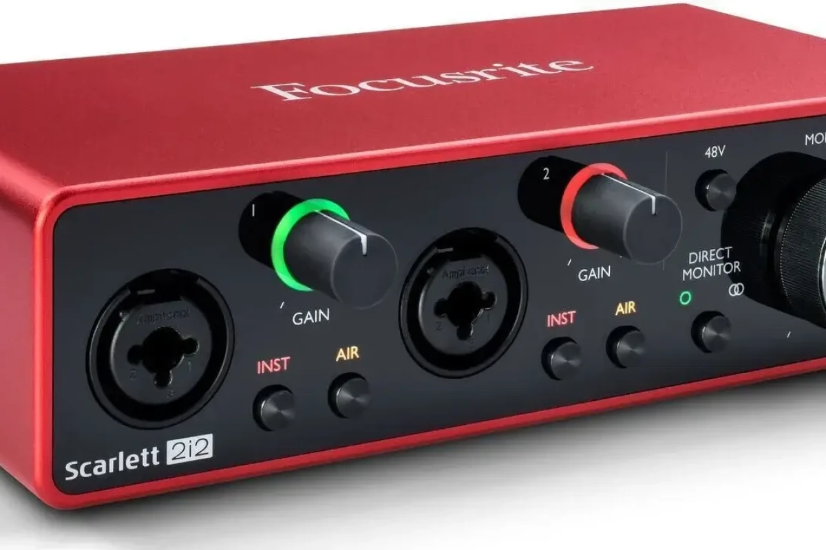 Location Focusrite Scarlett 2i2 3rd Gen - Lightyshare