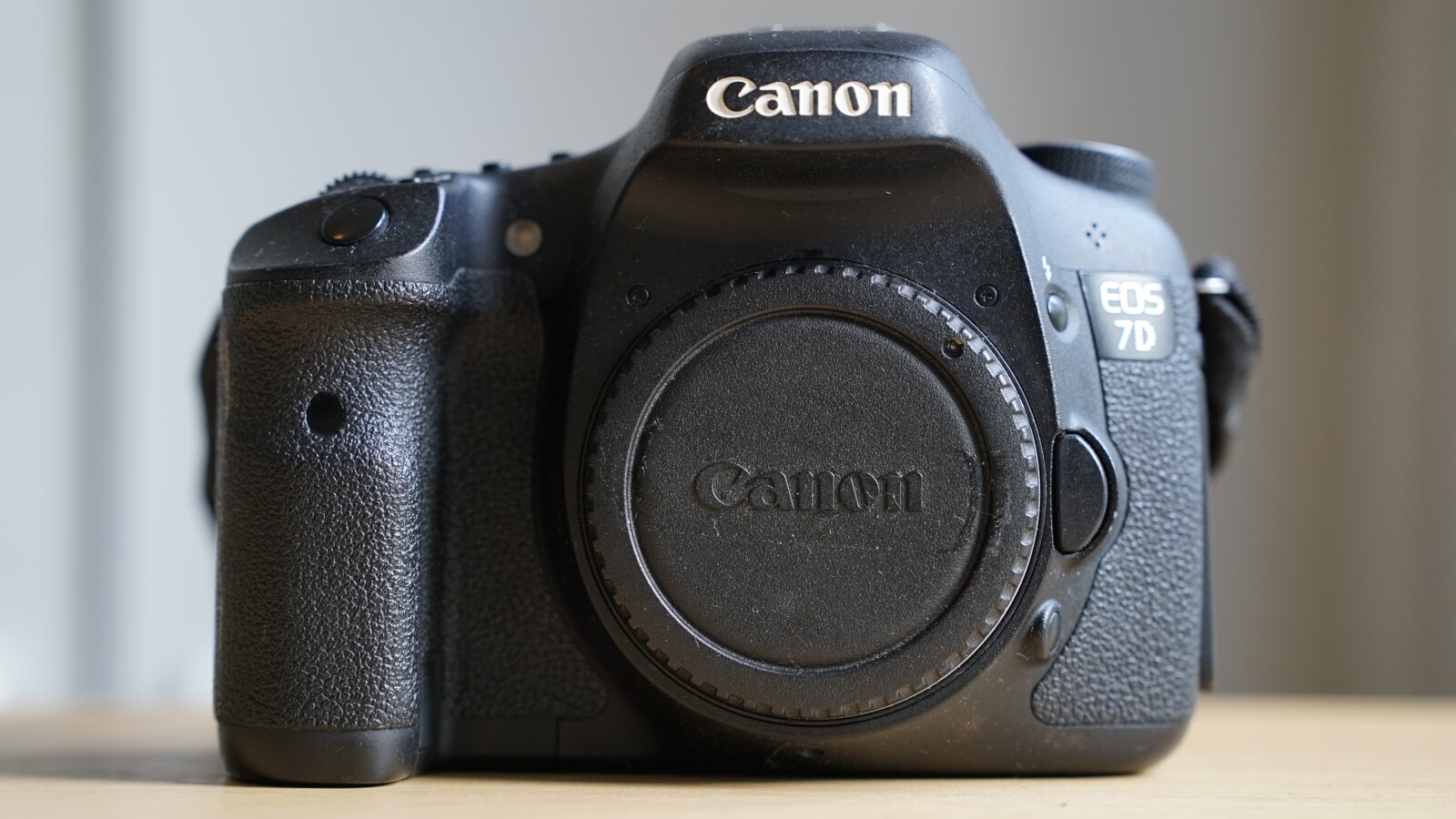 Canon 7D Mark II - Photo 2 sur 3