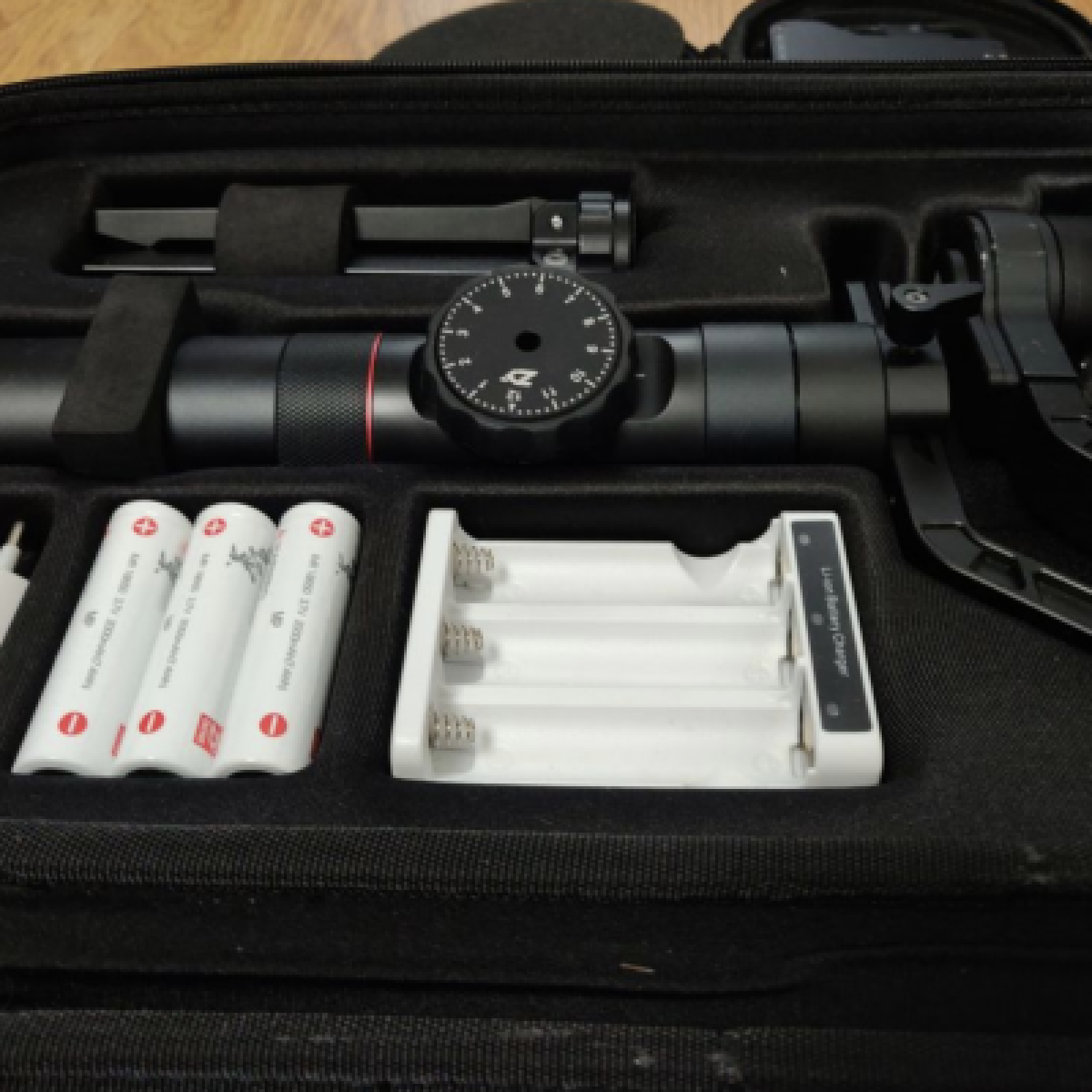 Zhiyun Crane 2 + Follow Focus - Photo 3 sur 3