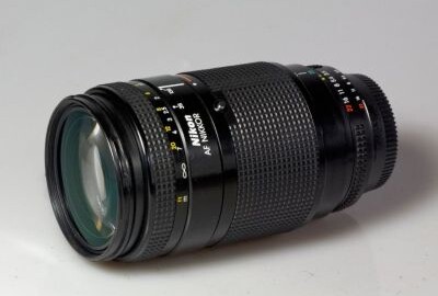 Location Zoom NIKON NIKKOR AF 35-135 mm 1:3,5-4,5