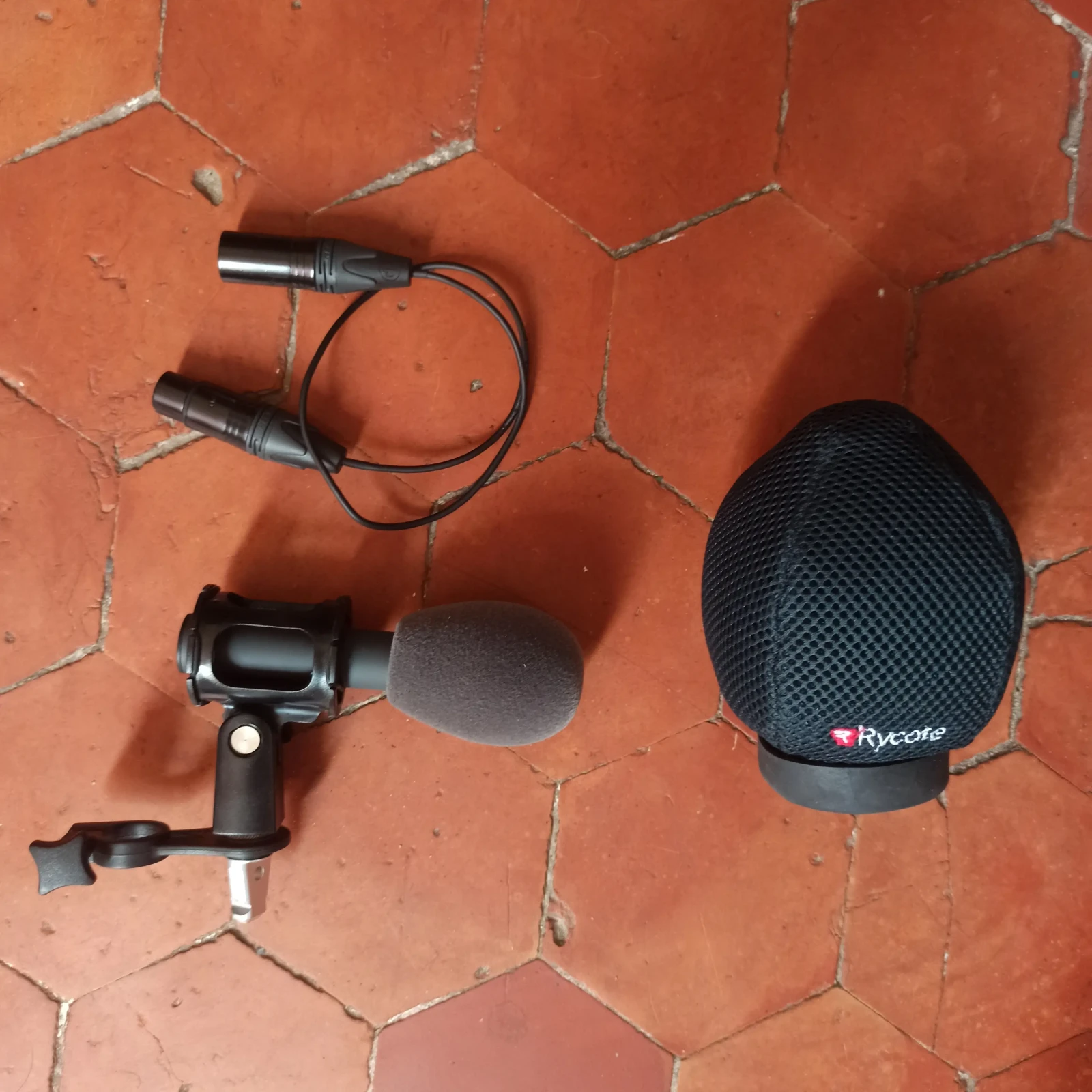 Neumann KM 185 - Photo 1 sur 1