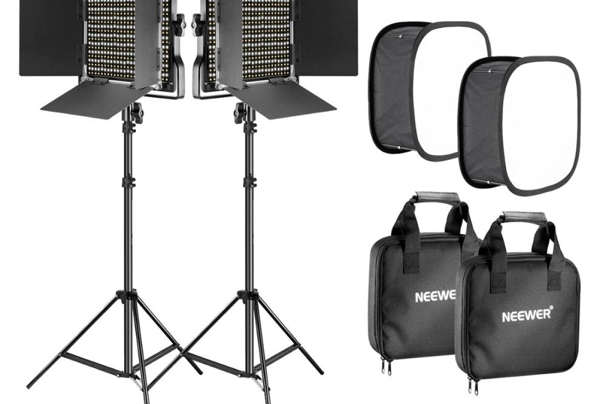 Location Neewer 660 pack  movies + softbox diffuseur souple +4x batteries+ Filtre couleurs  et support en U - Lightyshare