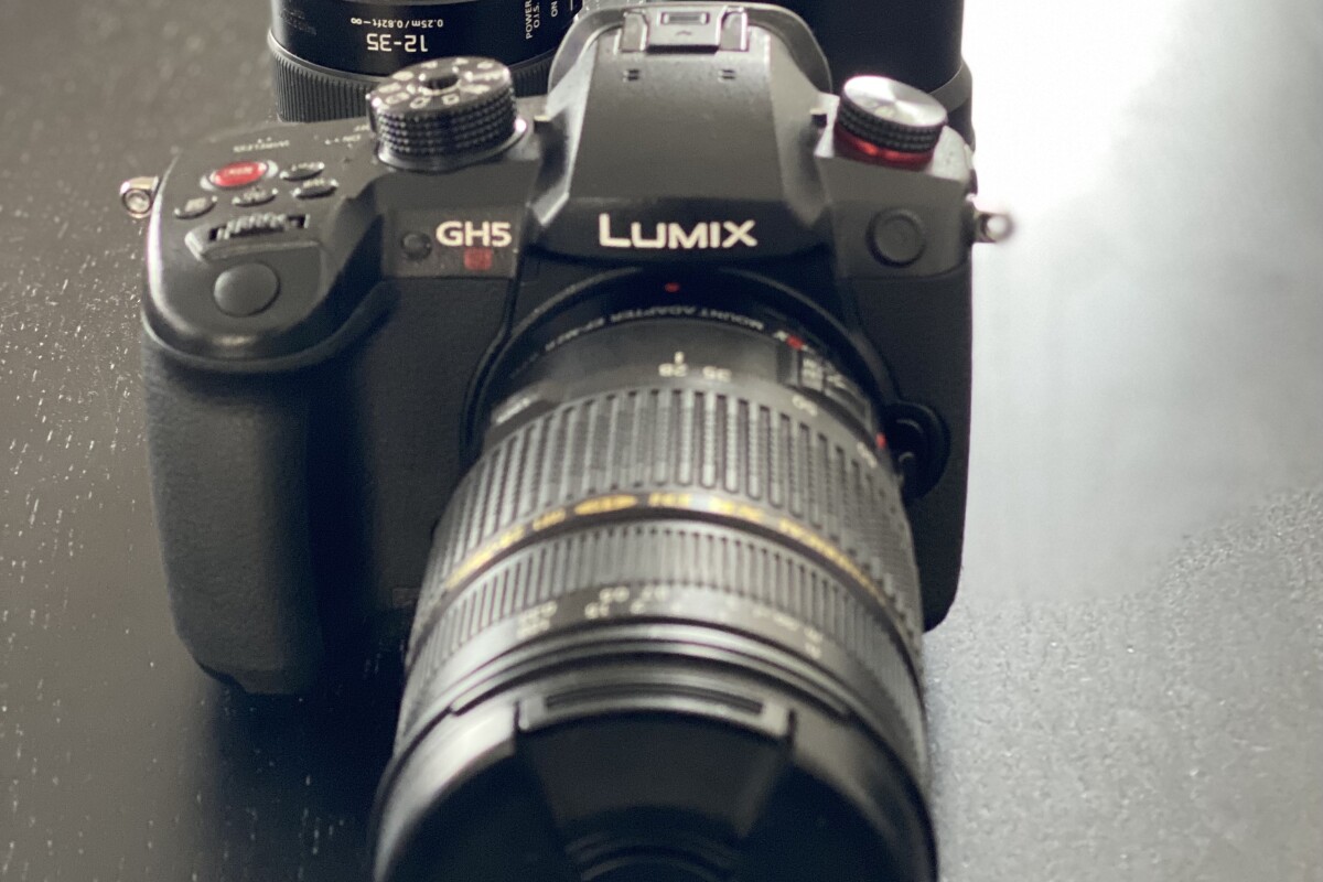 Location ( pack 2 ) GH5s + bague métabone + objectifs "28-75mm+ carte mémoire + micro rode directionnel  - Lightyshare