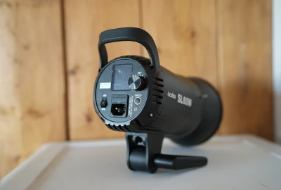 Location Godox SL60W