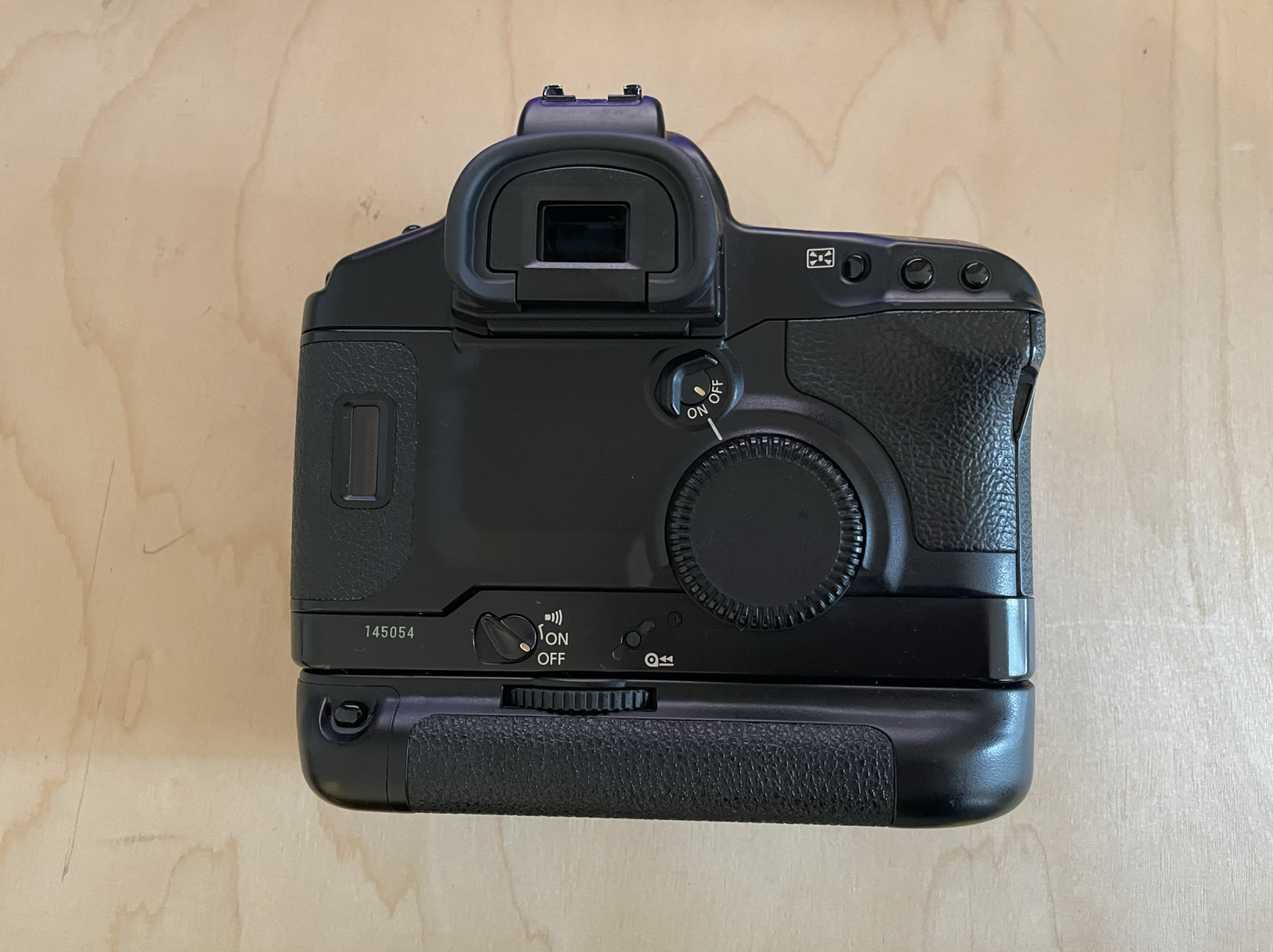 Canon 1V - Photo 2 sur 3