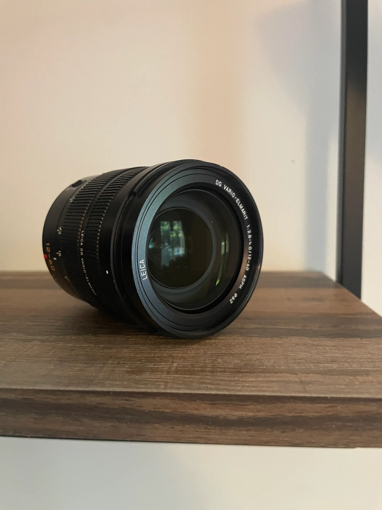 Panasonic LUMIX OBJECTIF PANASONIC LEICA DG SUMMILUX 25 MM F/1.4 GH4 - Photo 2 sur 3