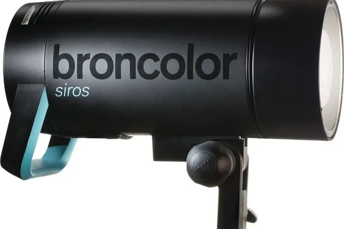 Location Broncolor Siros 800 S - Lightyshare