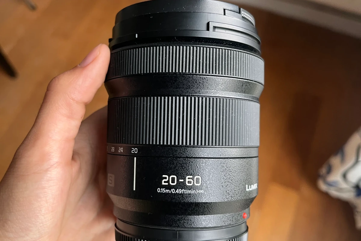 Location Lumix Objectif 20_60 - Lightyshare