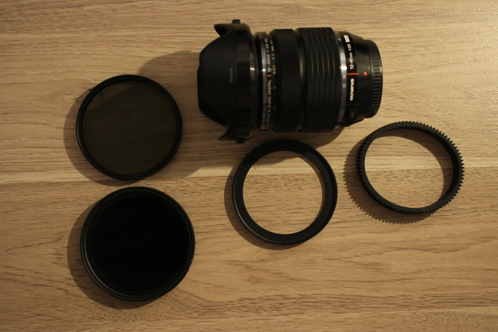 Olympus 12-40mm f/2.8 M.Zuiko ED - Photo 2 sur 2