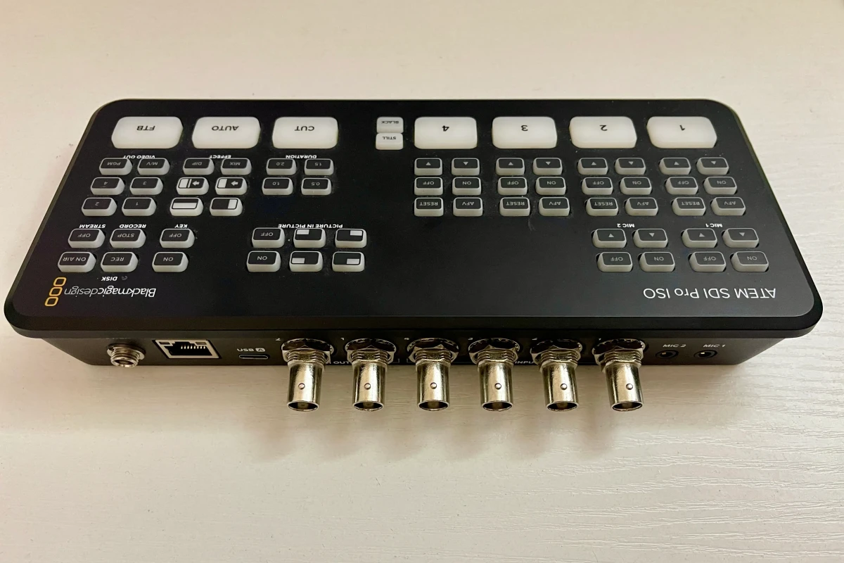 Location Blackmagic Design Atem mini Pro ISO SDI - Lightyshare