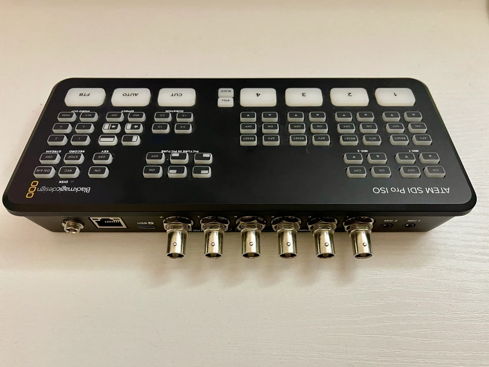 Blackmagic Design ATEM SDI - Photo 2 sur 2