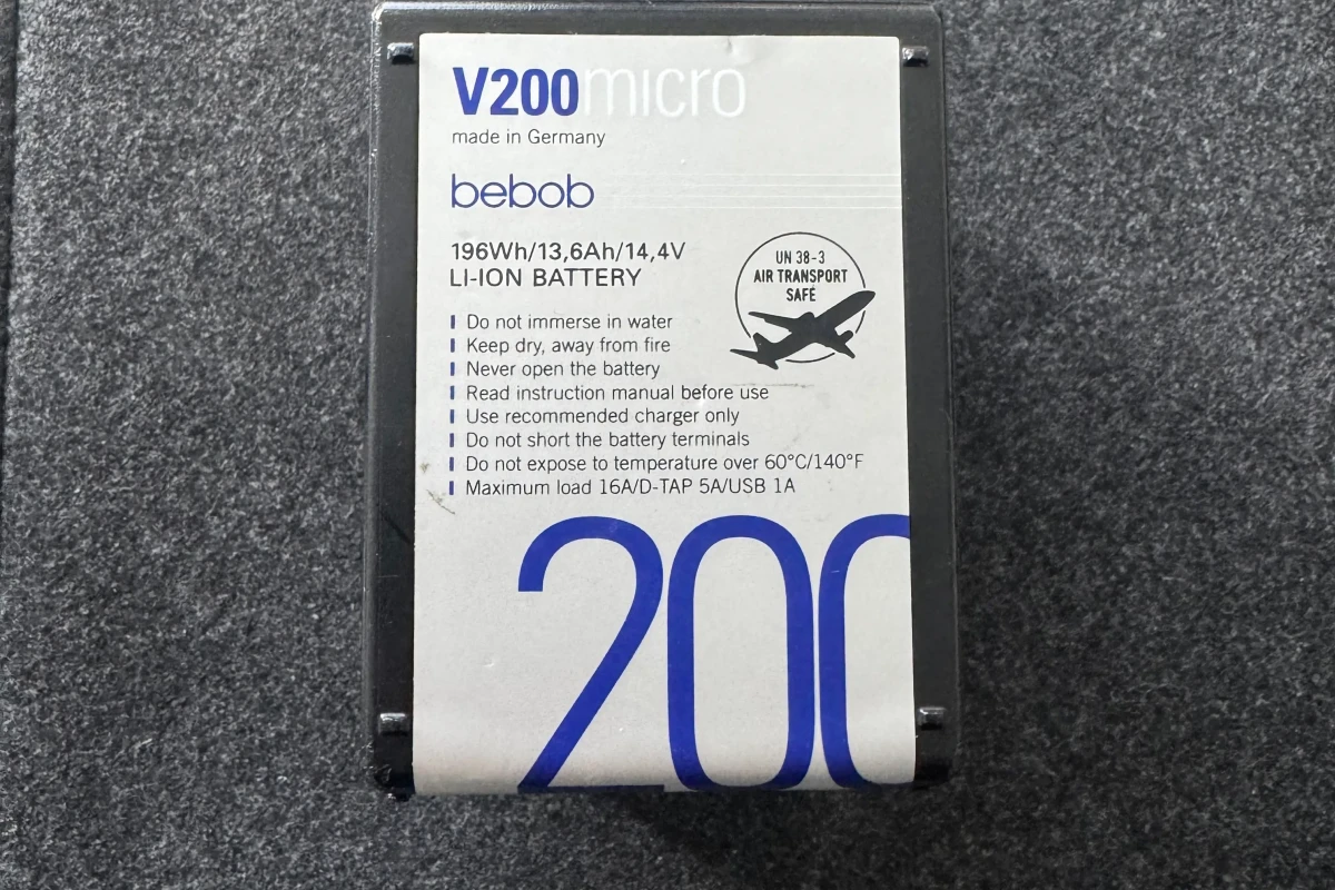 Location BEBOB V200 Micro - Lightyshare