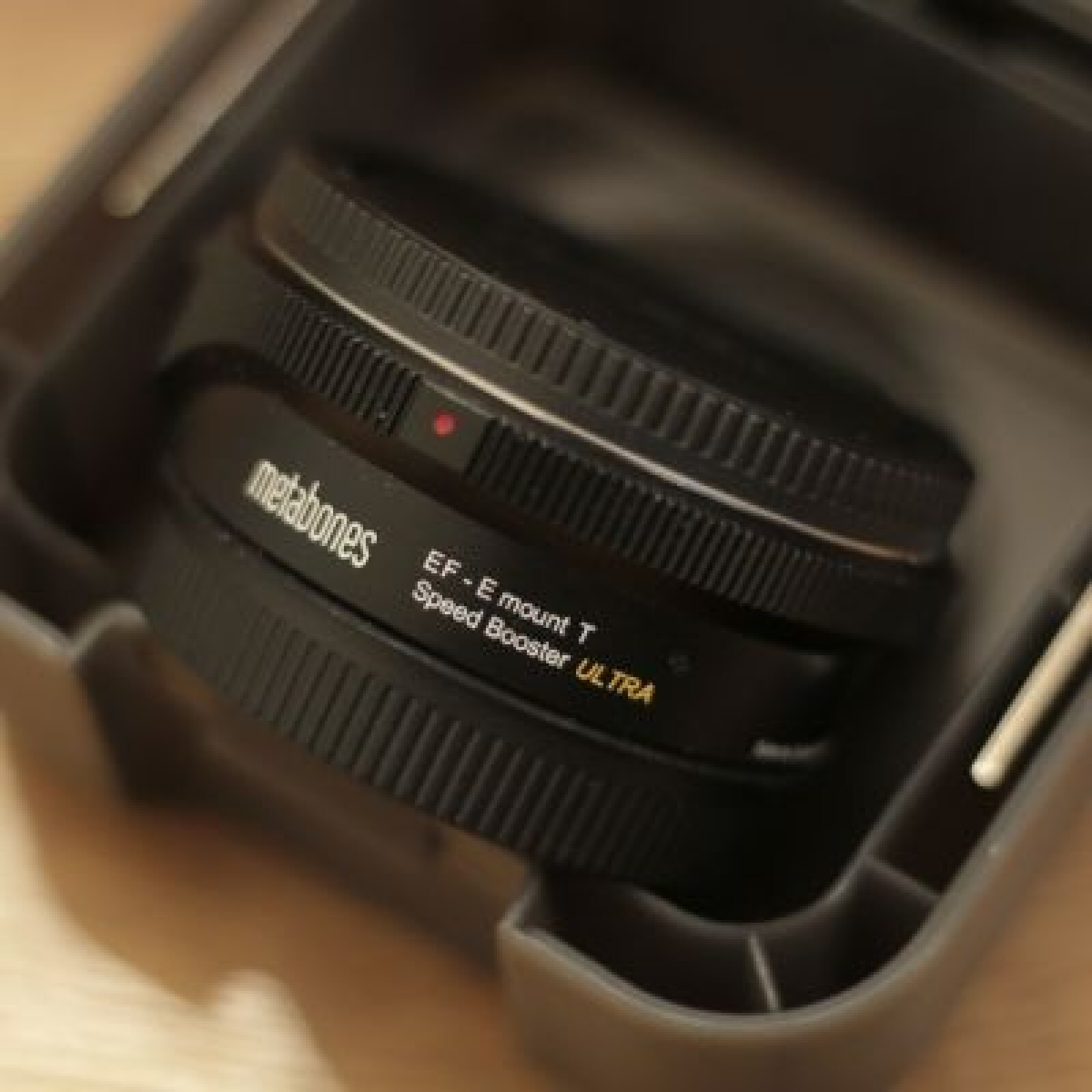 Metabones Speedbooster EF/E Ultra 0.71x II - Photo 2 sur 4