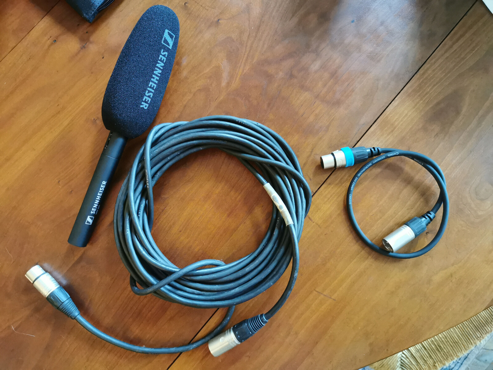 Micro canon Sennheiser MKE 600 - Photo 1 sur 2