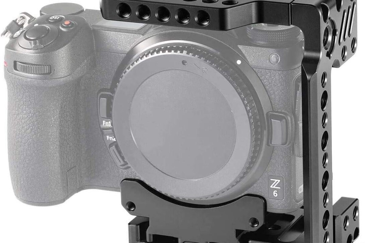 Location Demi-Cage Small Rig pour Nikon Z6 - Lightyshare