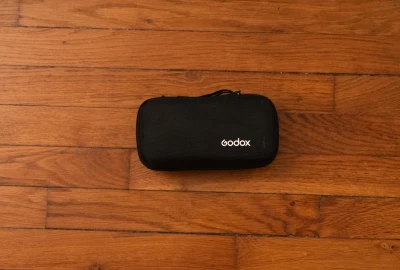Location Godox AK-R1