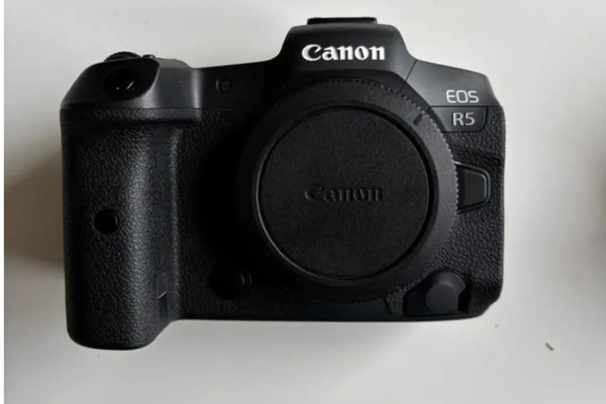 Location Canon EOS R5 - Lightyshare