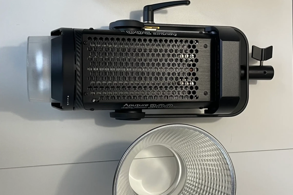 Location Aputure LS 300X - Lightyshare