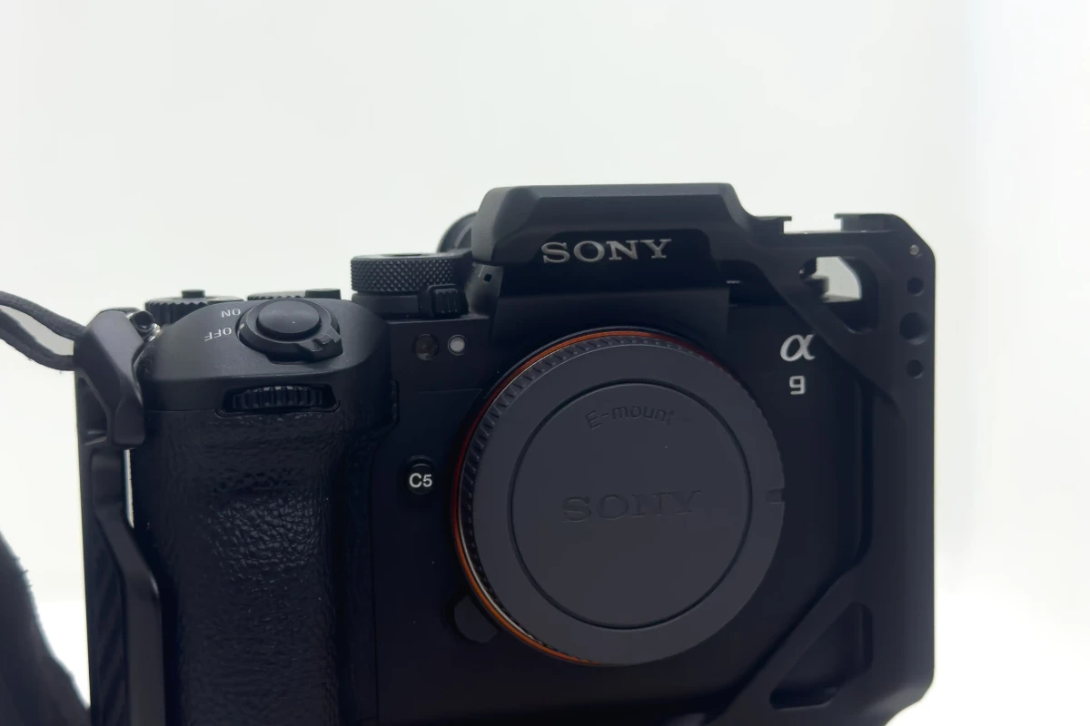 Location Sony Alpha 9 III - Lightyshare