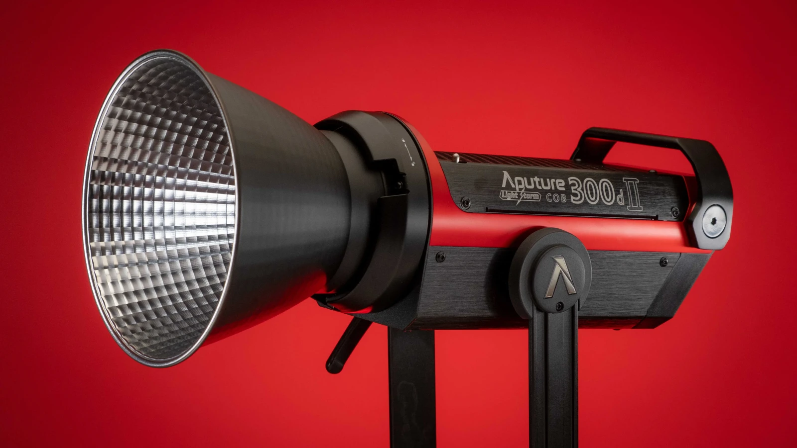 Aputure LS 300D II - Photo 1 sur 3
