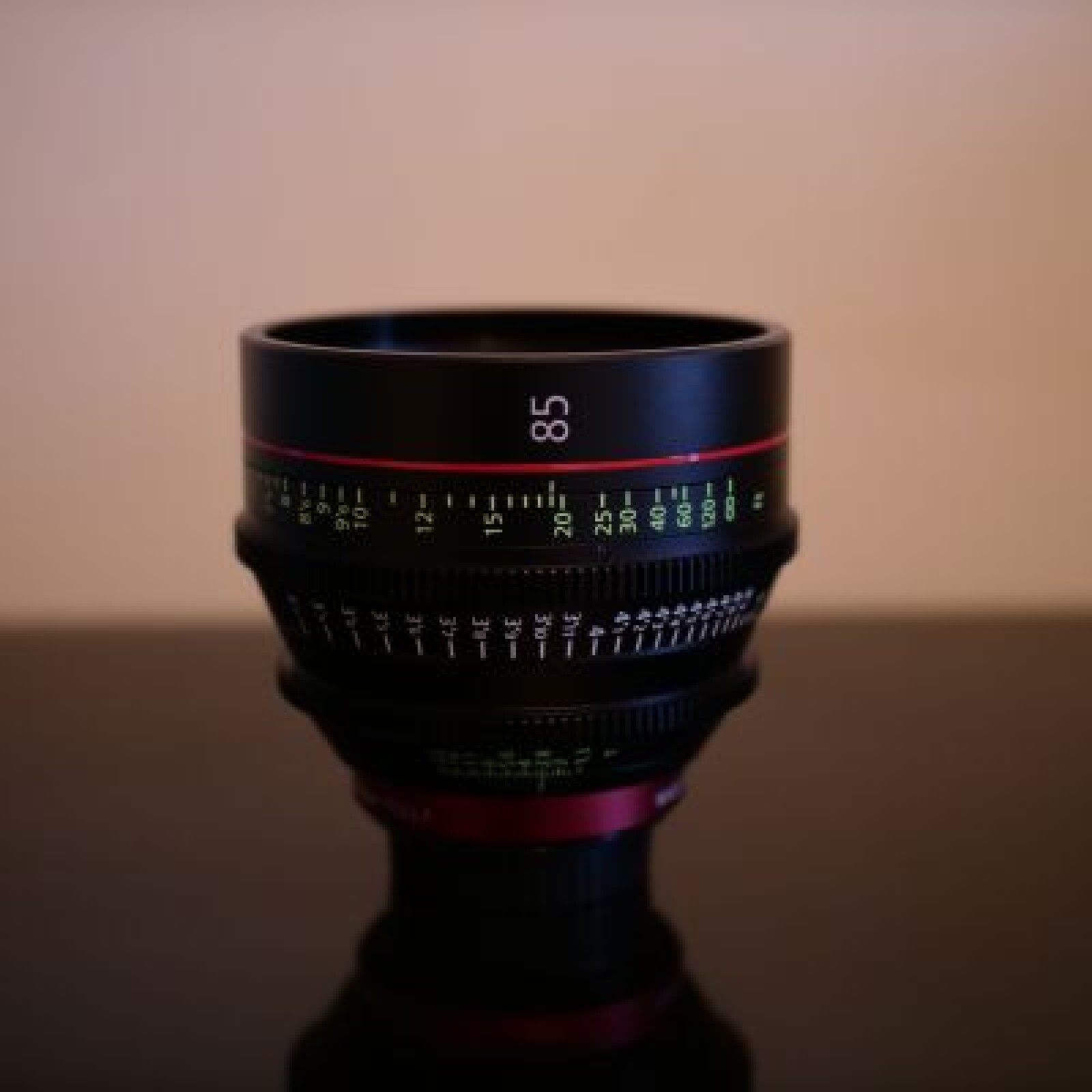 canon cine prime 85mm - Photo 1 sur 2