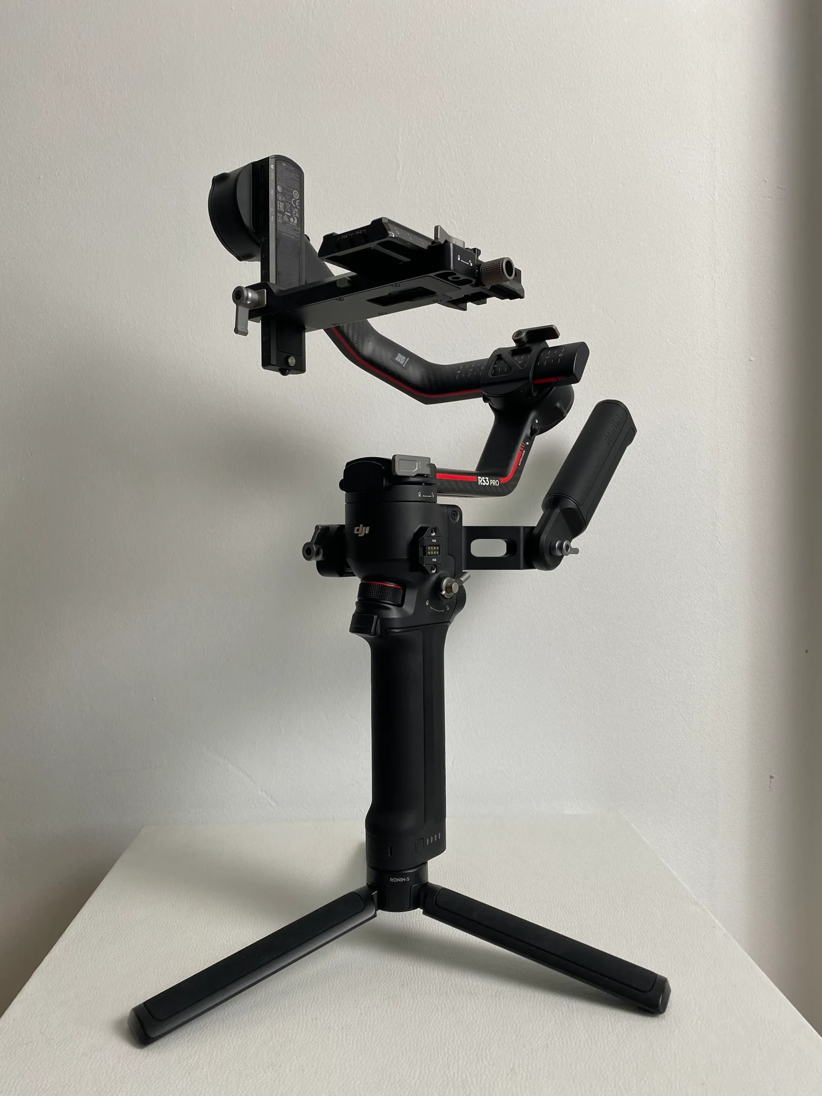 DJI Ronin RS3 Pro - Photo 1 sur 4