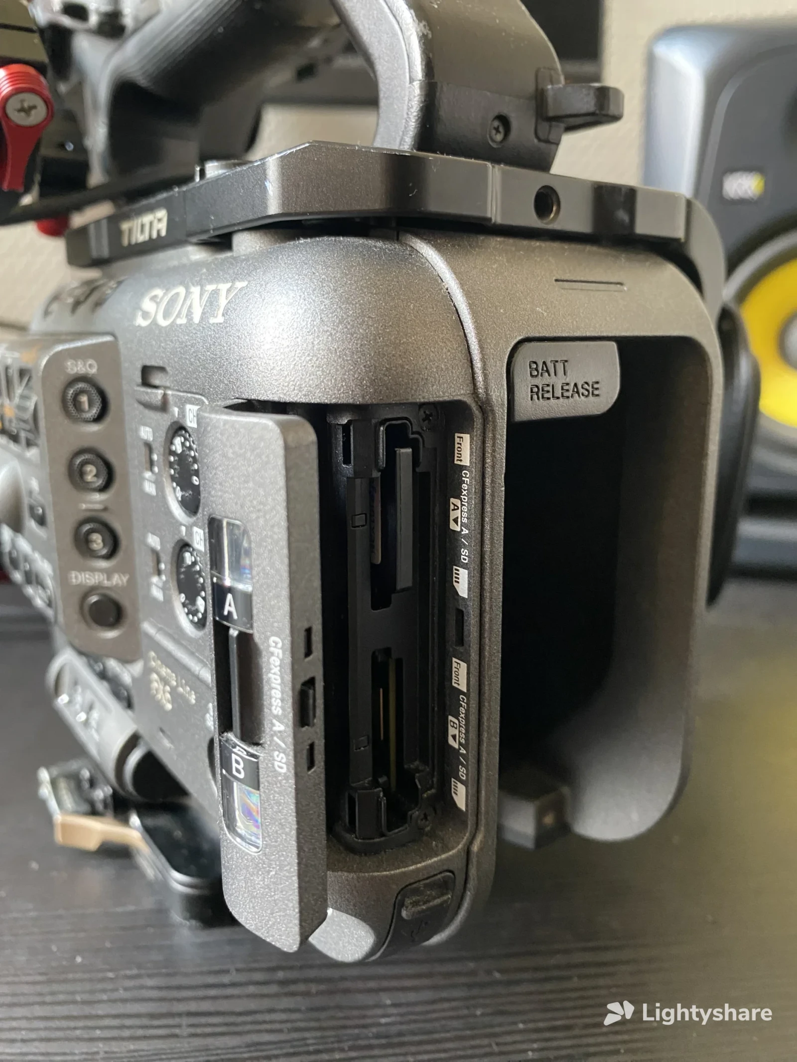 Sony FX6 (ILME-FX6V) - Photo 4 sur 4