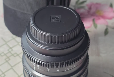 Location Sirui NightWalker 24mm T1.2