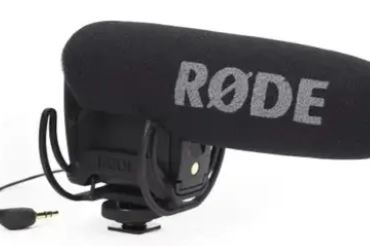 Location Rode VideoMic Pro+ - Lightyshare
