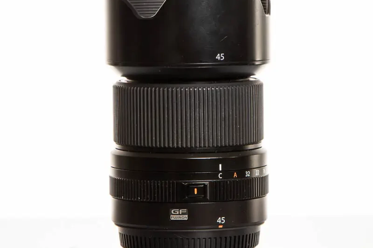 Location FUJIFILM FUJINON GF45mm F2.8 R WR - Lightyshare