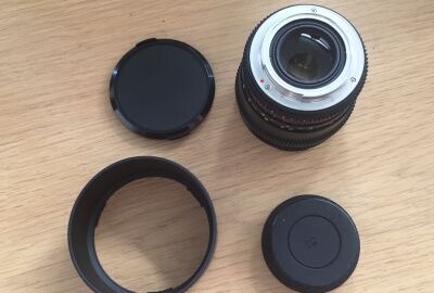 Location 85mm T 1.5 Samyang VDSLR monture EF