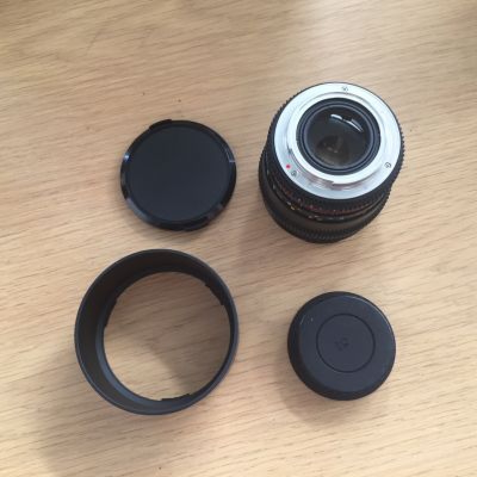 85mm T 1.5 Samyang VDSLR monture EF - Photo 3 sur 3