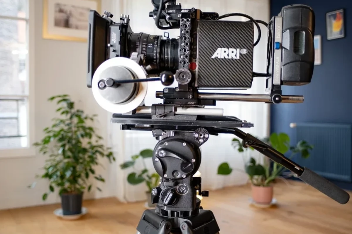 Location ARRI ALEXA Mini - Lightyshare