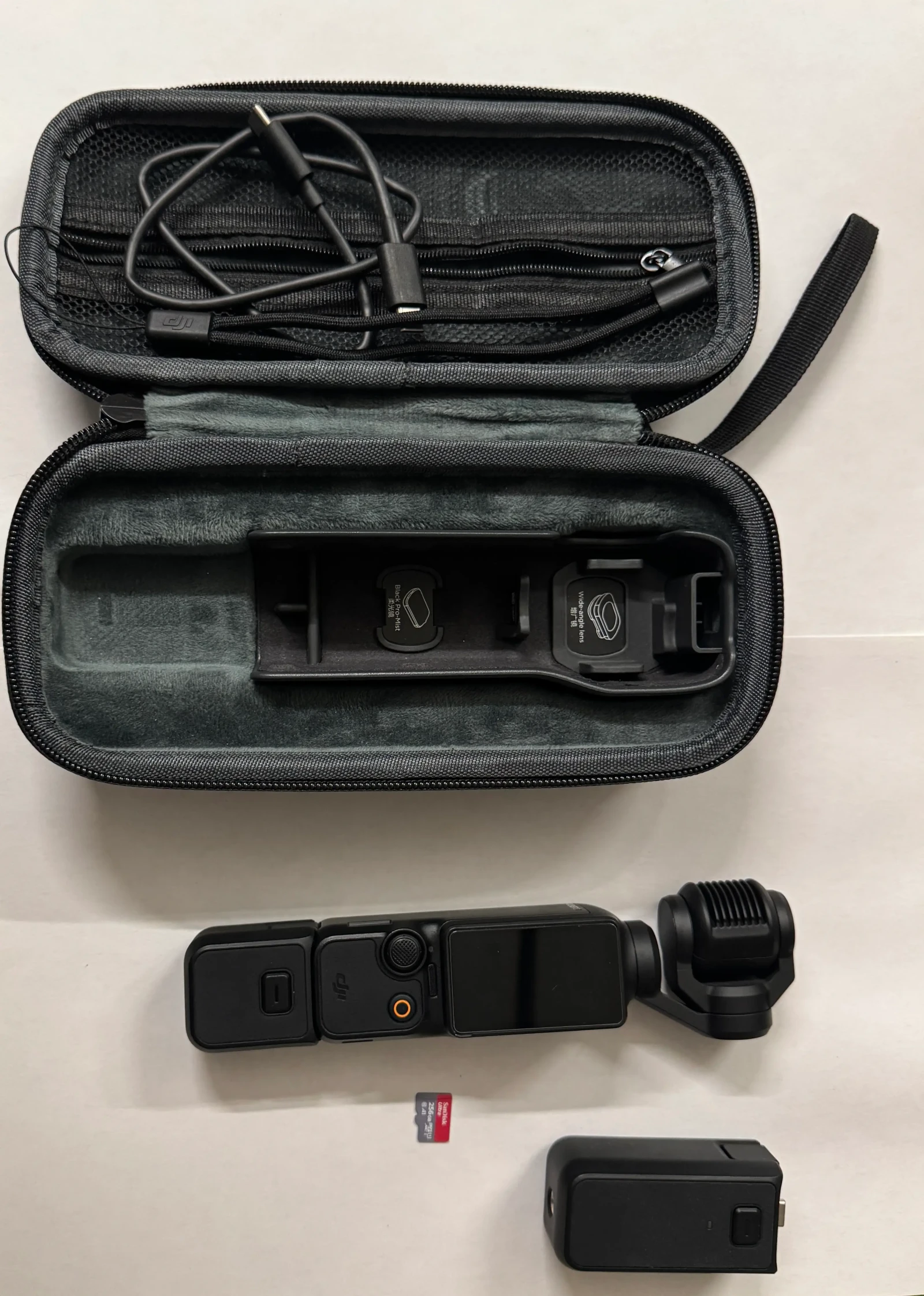 DJI Osmo pocket 3 - Photo 1 sur 1