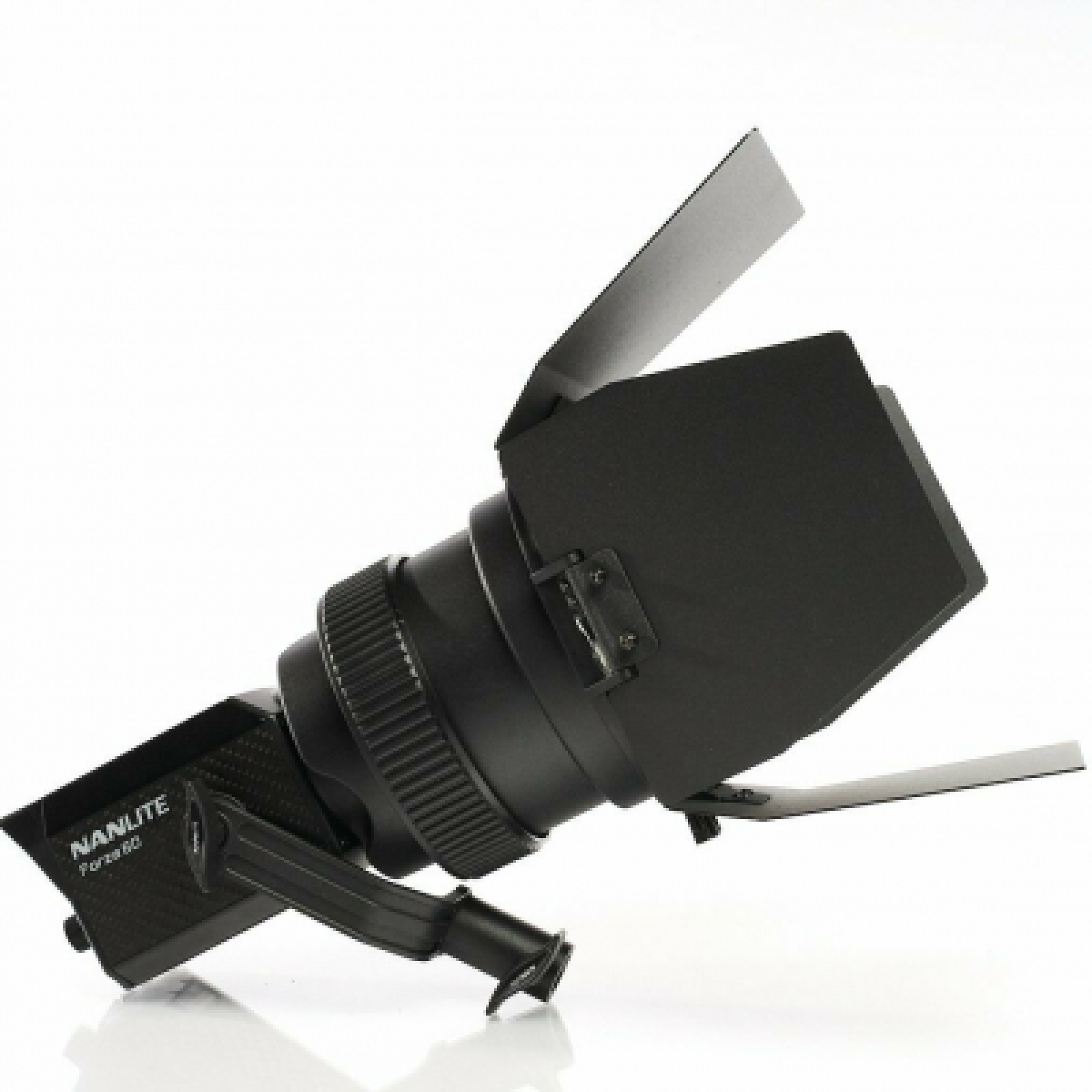 Projecteur LED Forza 60B + Fresnel - Photo 2 sur 5