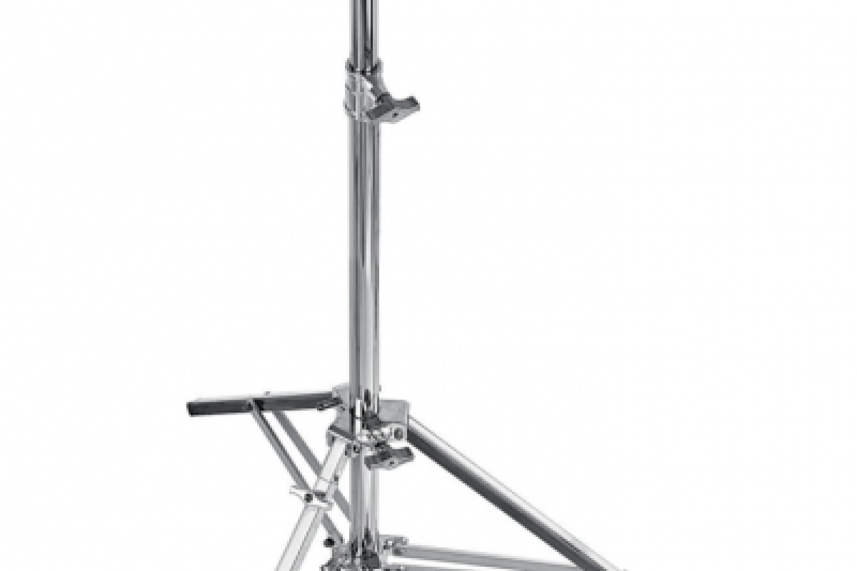Location Pied lumière Baby 40 en acier - Lightyshare