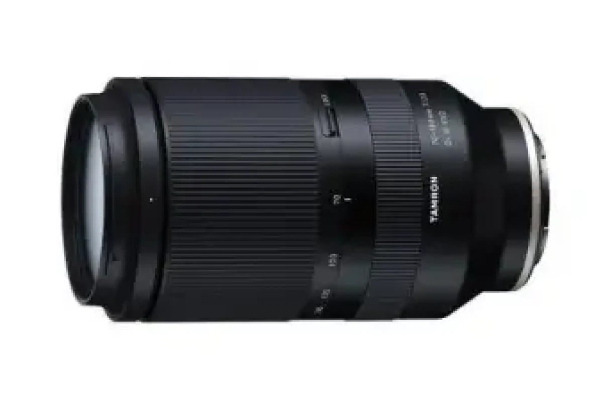Location Tamron 70-180mm F/2.8 Di III VXD pour Sony FE - Lightyshare
