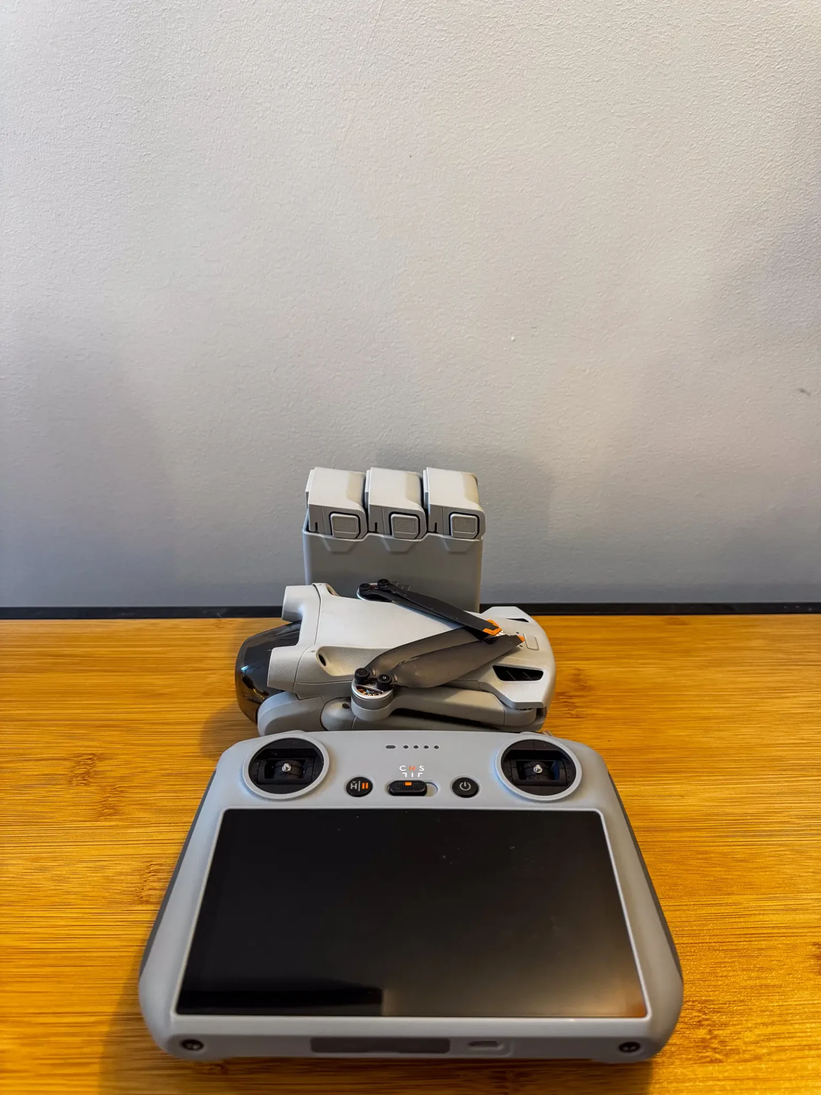 DJI Mini 3 Pro - Photo 2 sur 2