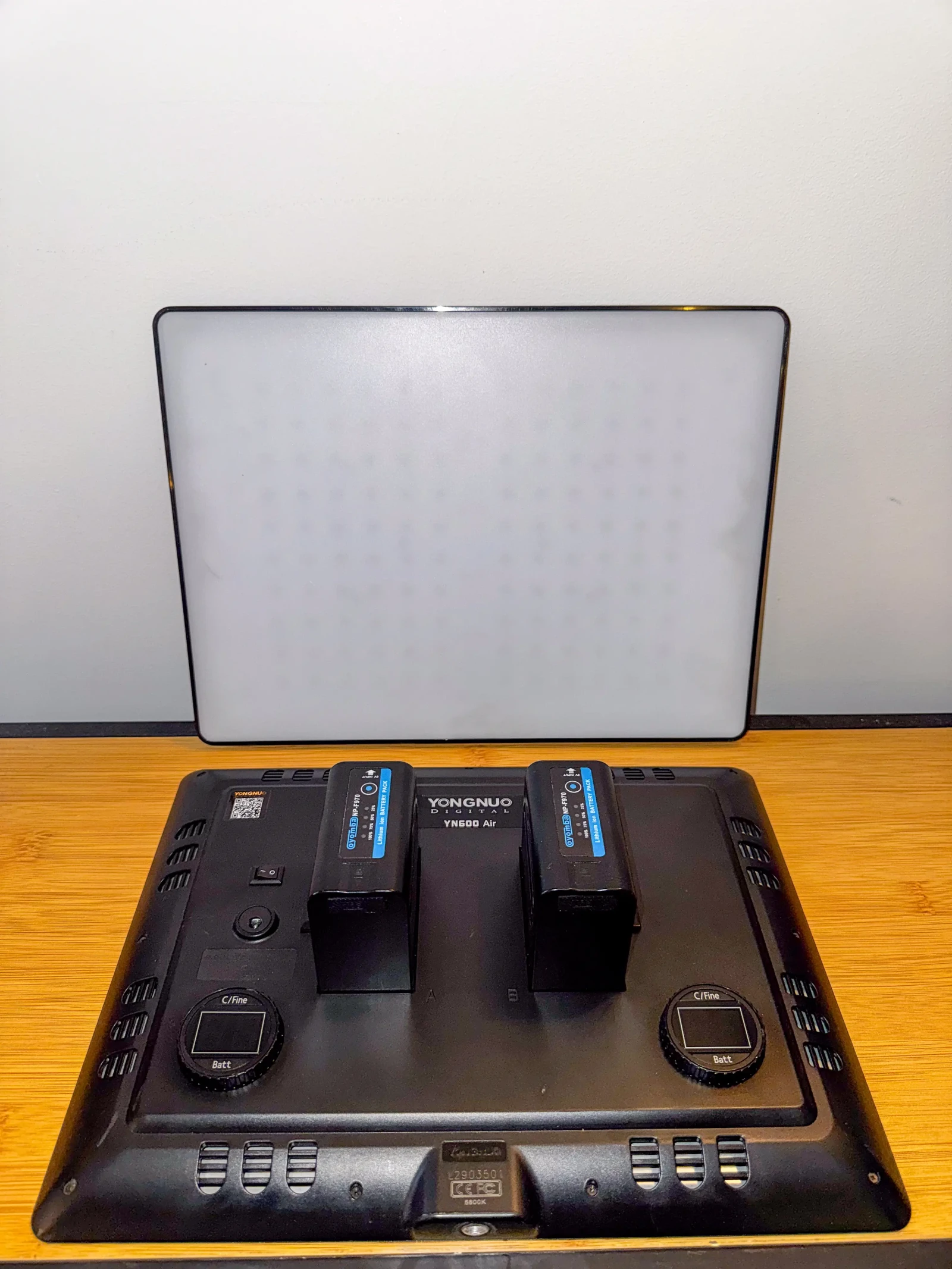 Yongnuo Digital Pack LED Éclairage Professionnel - Photo 2 sur 4