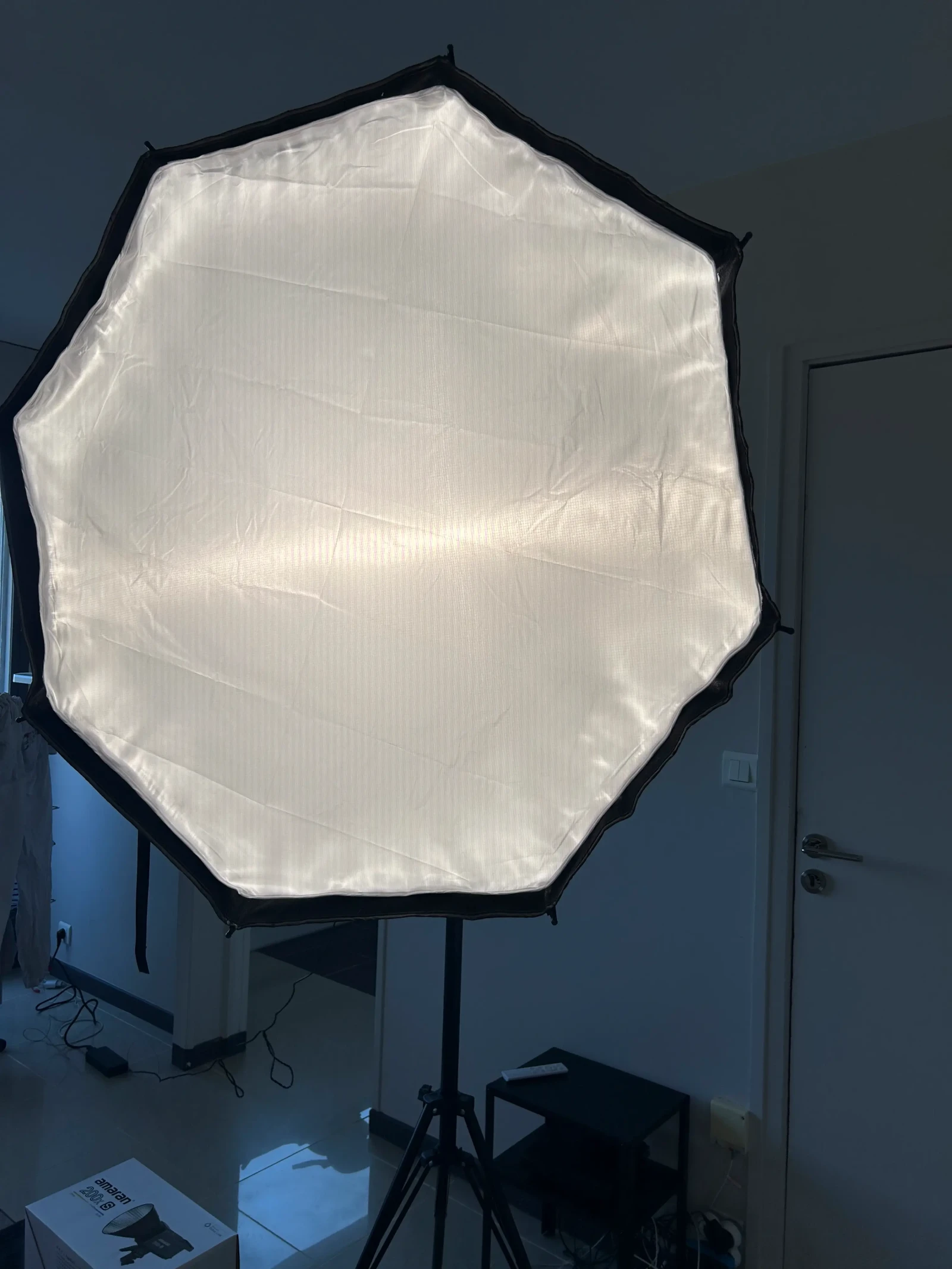 Aputure Amaran 200X - Photo 3 sur 3