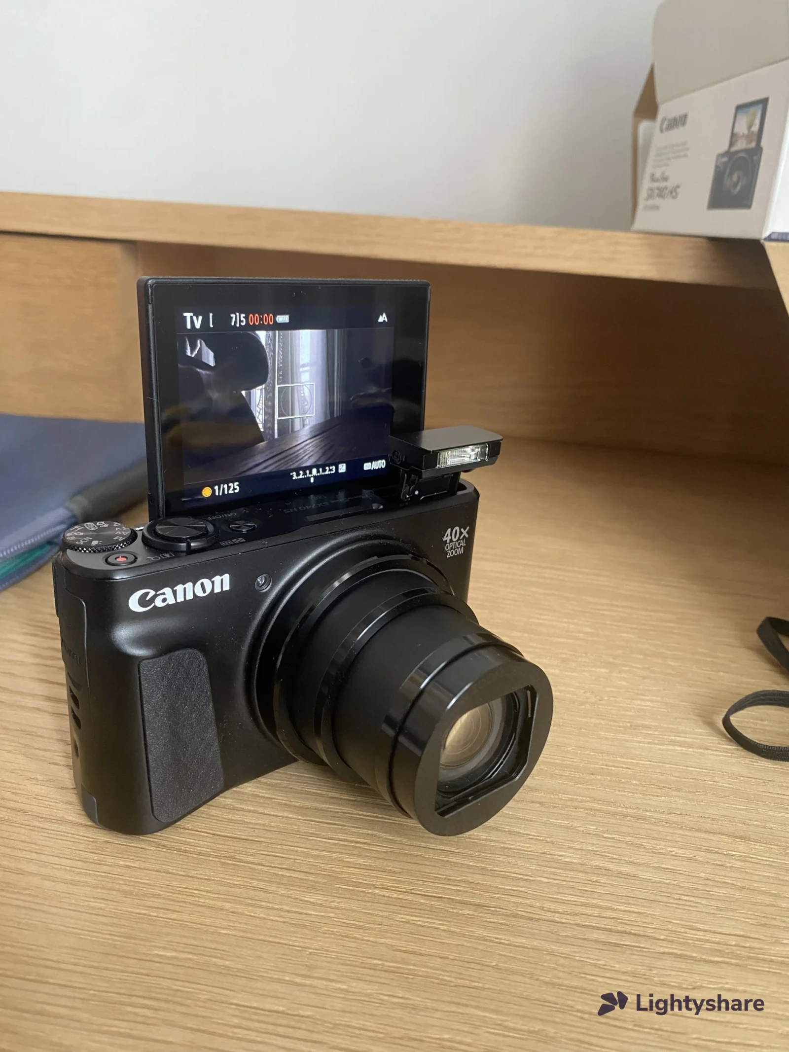 Canon PowerShot SX740 HS - Photo 2 sur 5